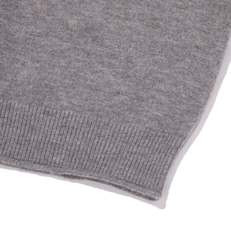 リボンチェリールーズフィットヘアリープルオーバー【アイボリー】