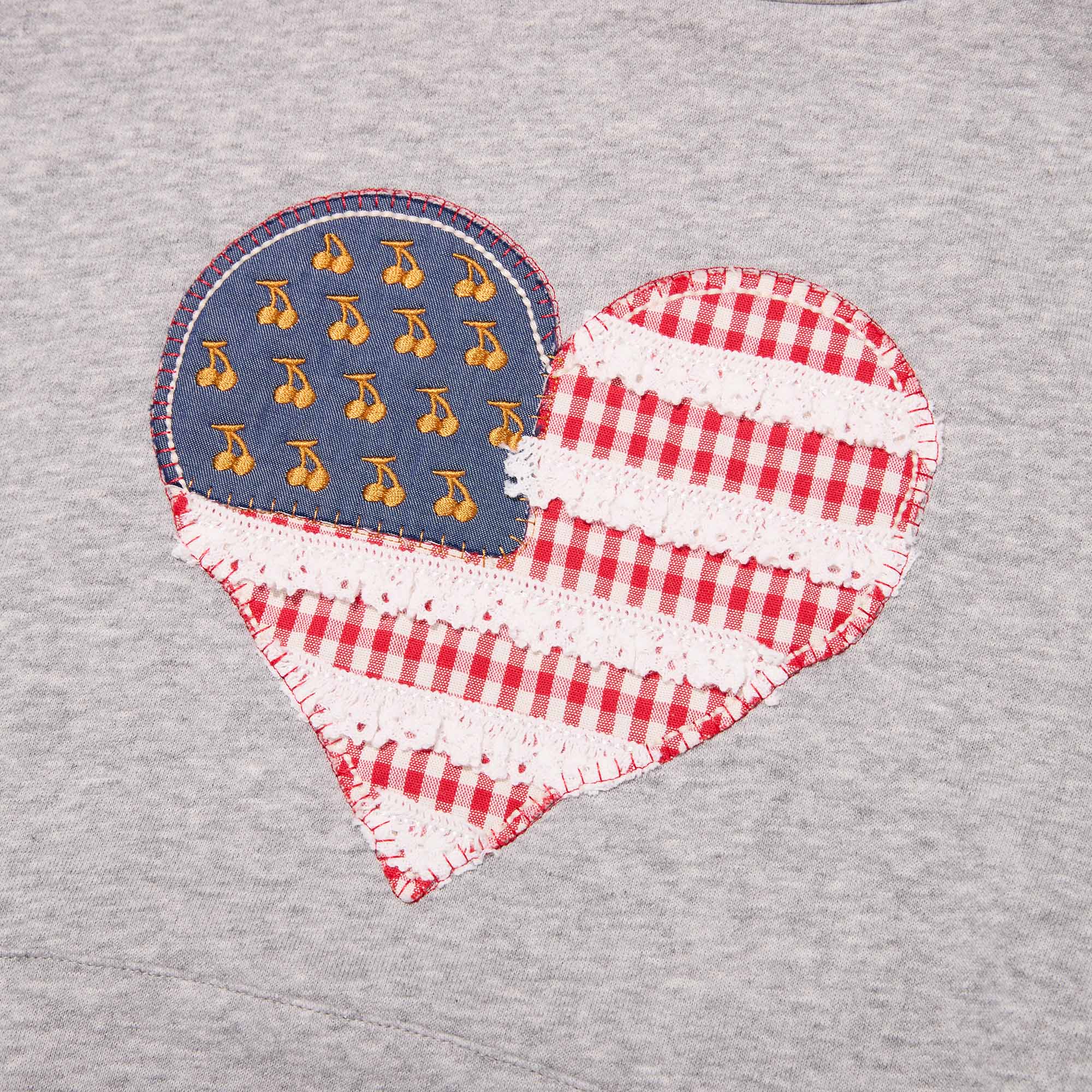 USAチェリー&ハートアップリケクロップドフーディー【スカイ】