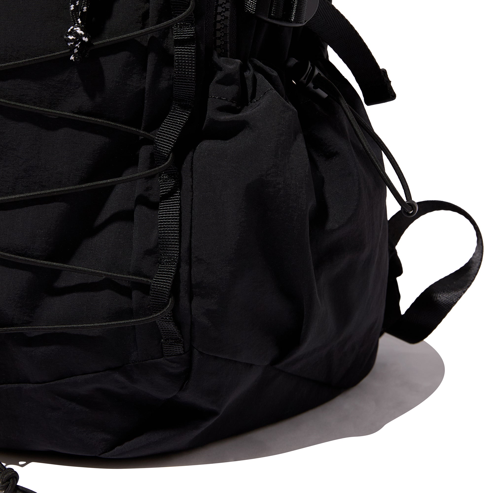 KIRSH ポケットパッカブルキーリング付きストリングバックパック 【ブラック】