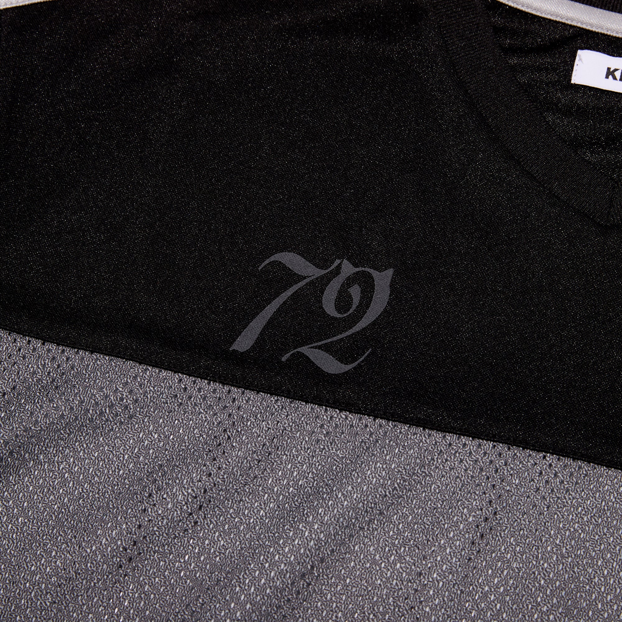 オールオーバープリントルーズフィットメッシュTシャツ【ブルー】