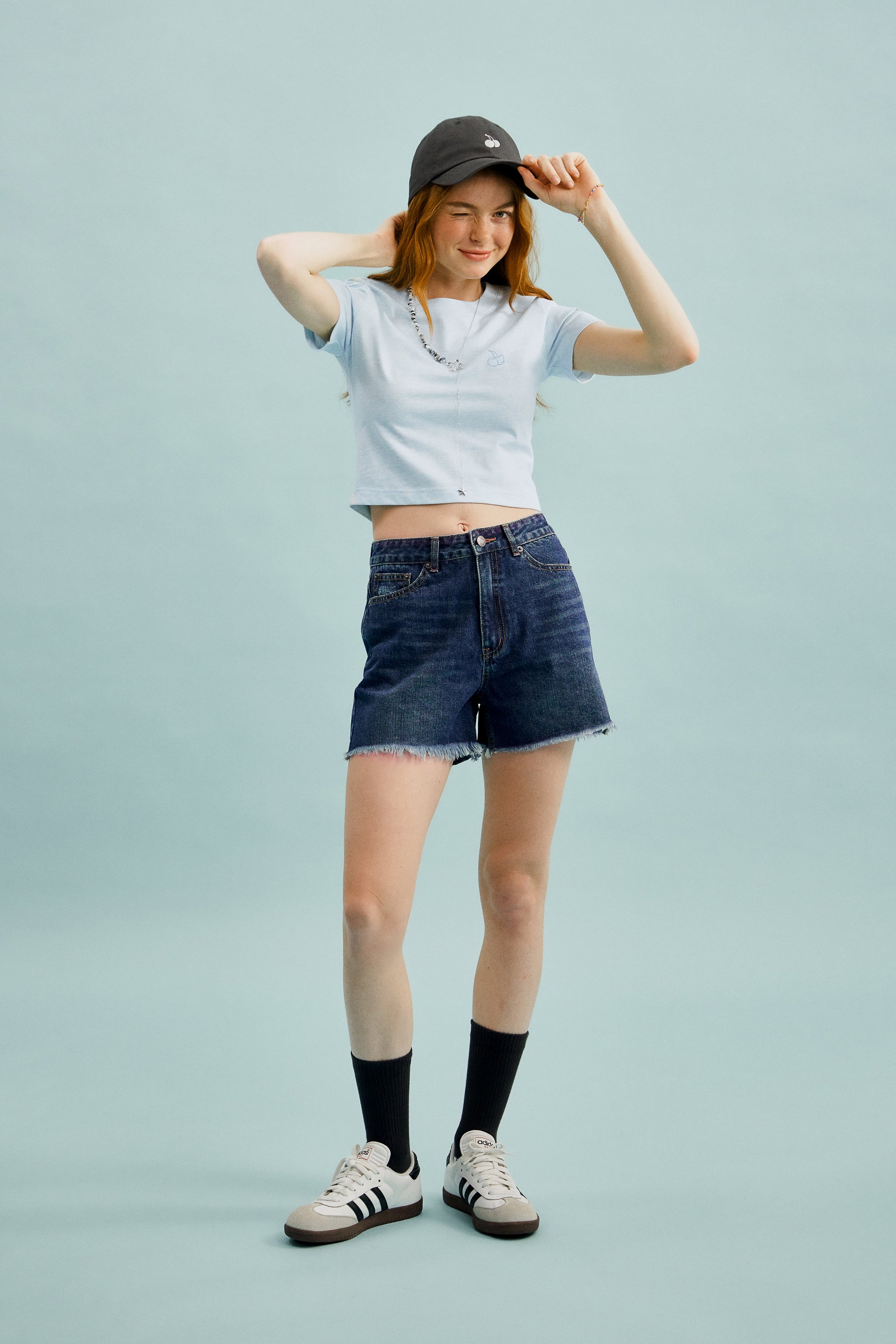 チェリーダメージデニムショートパンツ【ブルー】