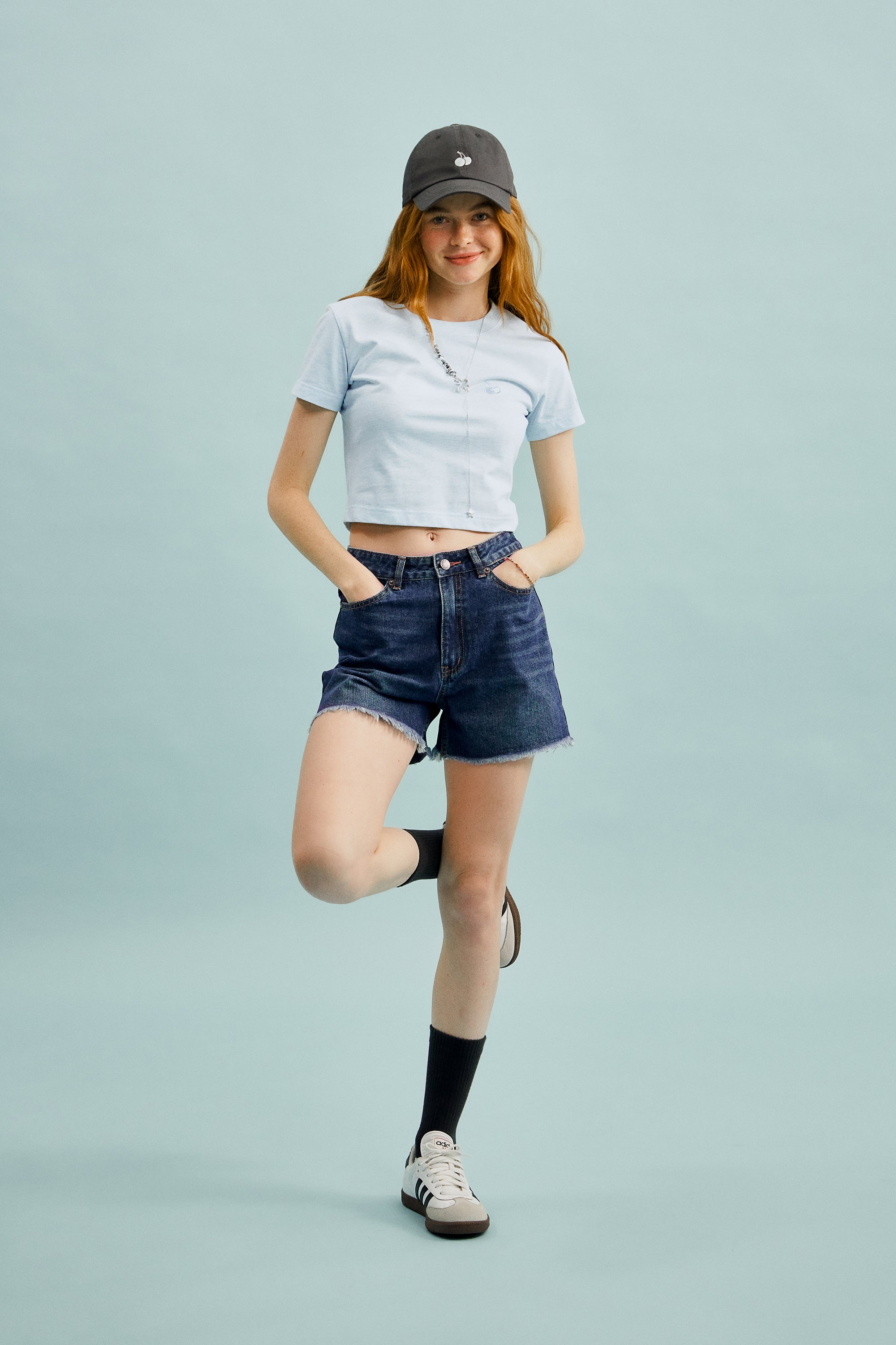 チェリーダメージデニムショートパンツ【ブルー】