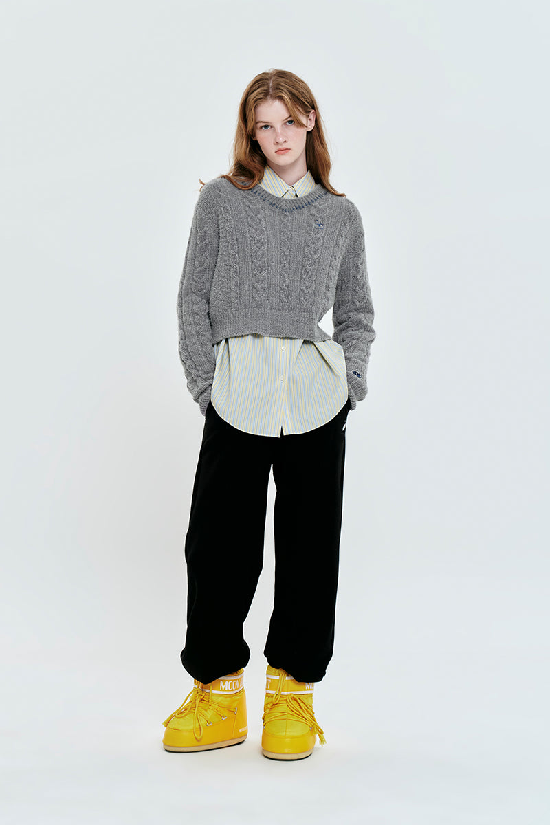 チェリーVネッククロップケーブルニット【メランジグレー】