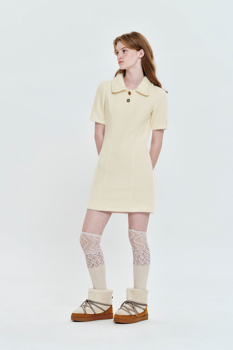 ネックポイントニットミニドレス【アイボリー】