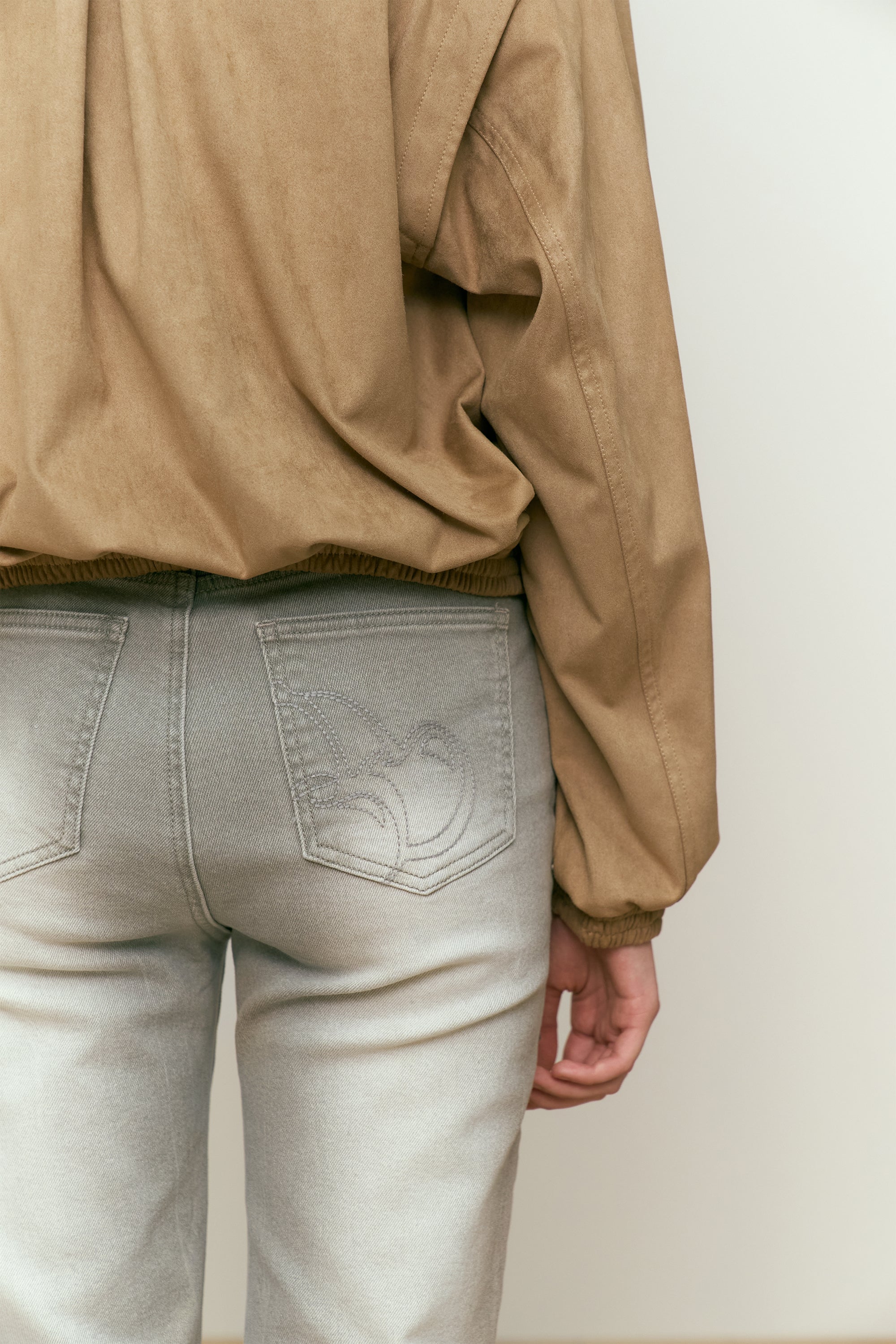 チェリースパンスリムフィットデニムパンツ【カーキ】