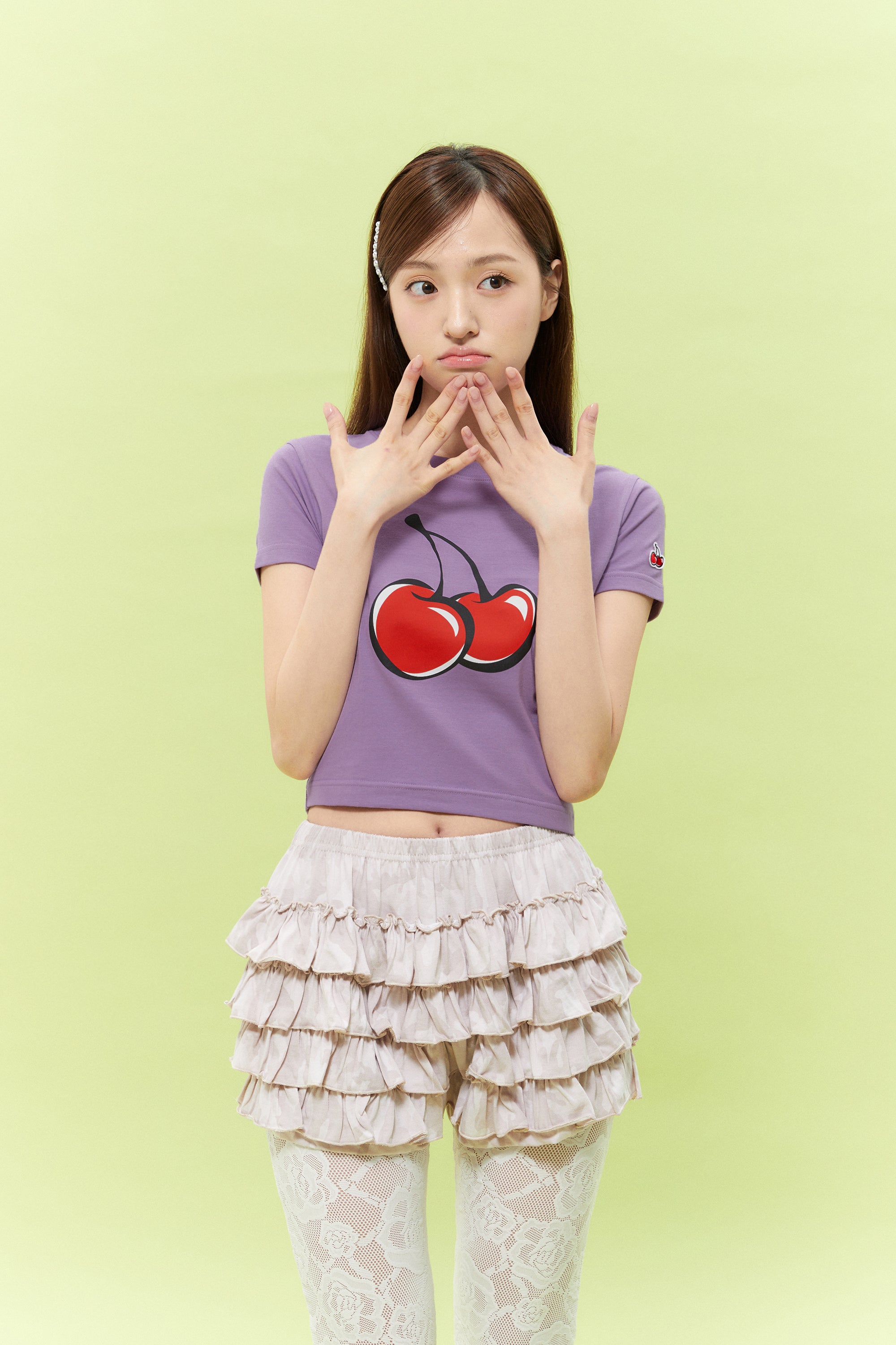【Big Cherry Tokyo Collection】シグネチャービックチェリークロップTシャツ【ダークブラウン】