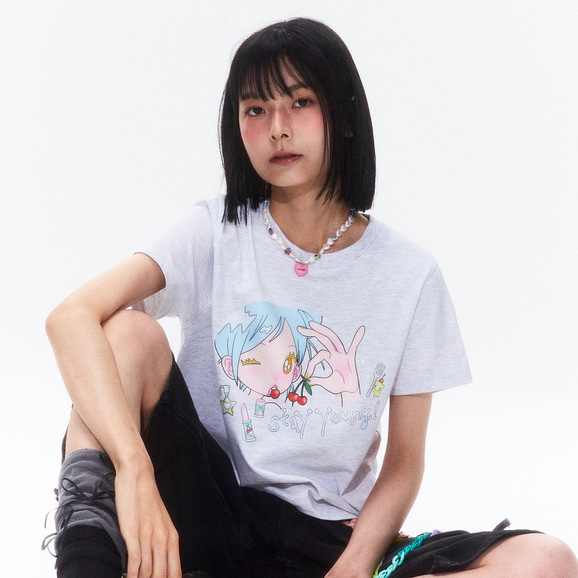 KIRSH X SUNONEBIRD グラフィックスタンダードフィットTシャツ【メランジグレー】