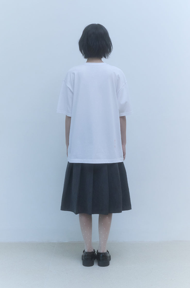 WHITE Model : 168CM / 50KG / 001size Fitting