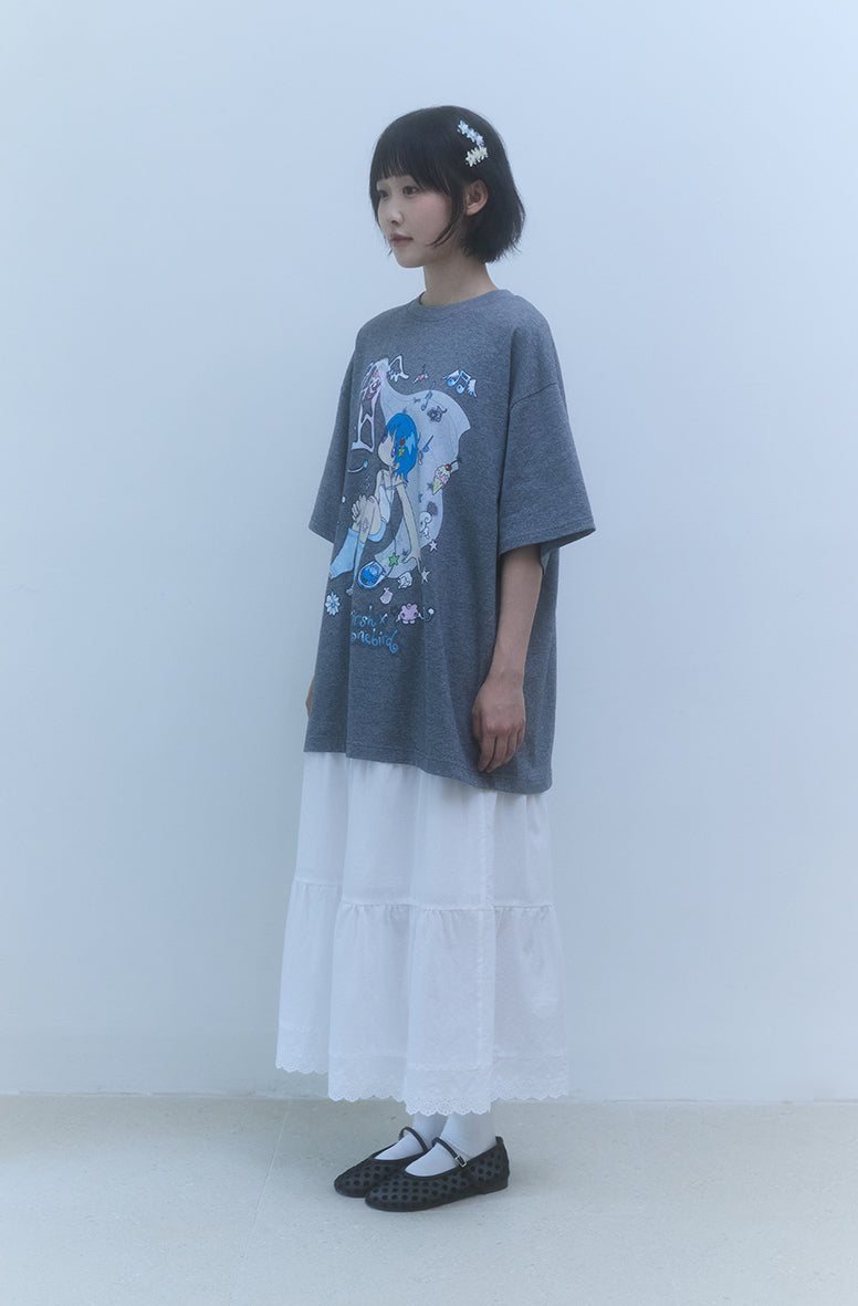 KIRSH X SUNONEBIRD メイングラフィックビックオーバーサイズ Tシャツ【ホワイト】