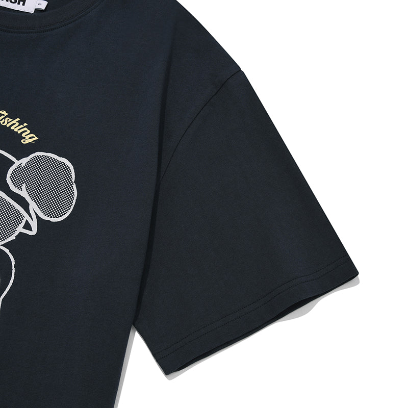 フィッシングウィッティバニーグラフィックルーズフィットTシャツ【ホワイト】