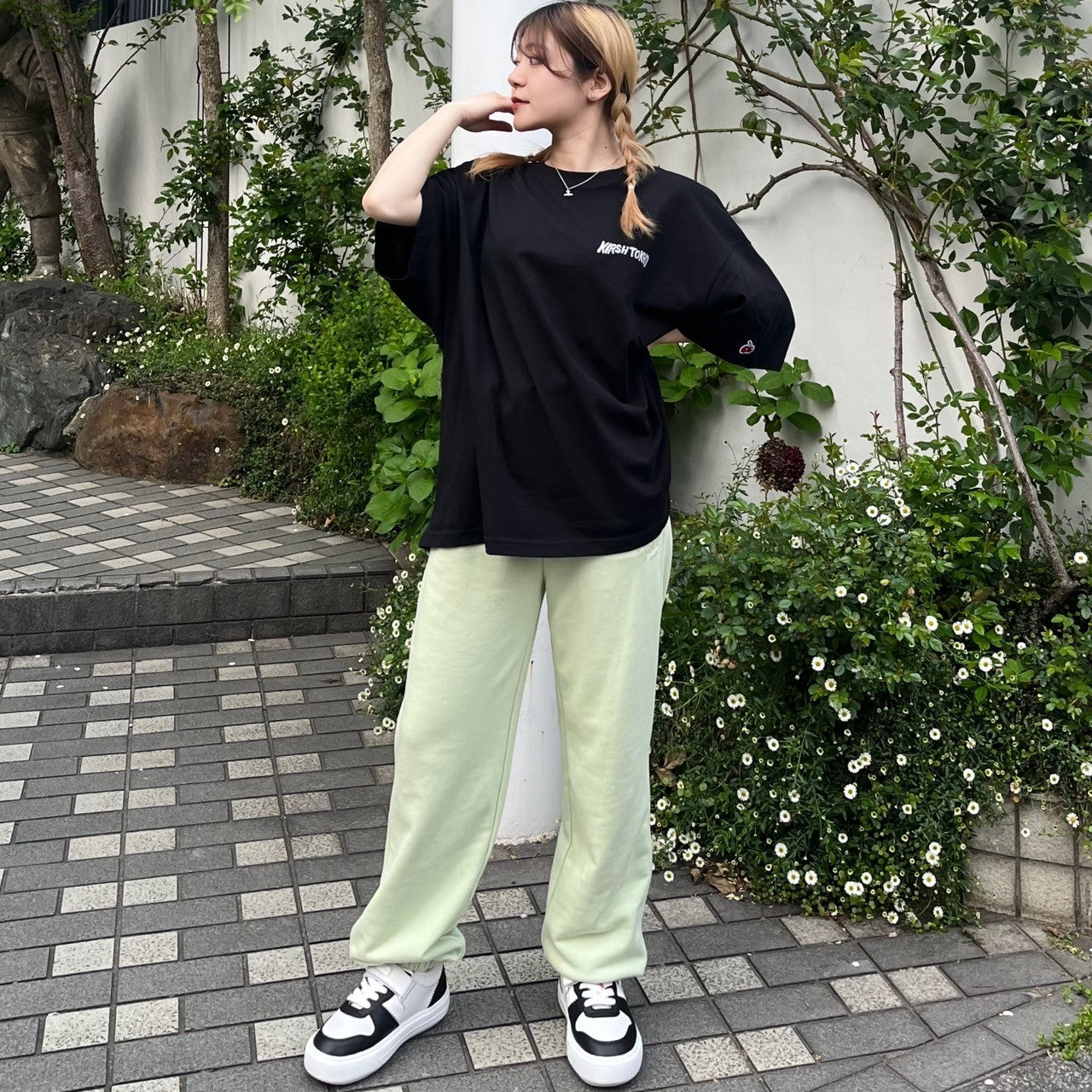 【日本限定】KIRSH X TOKYO ハンドロゴTシャツ【ブラック】