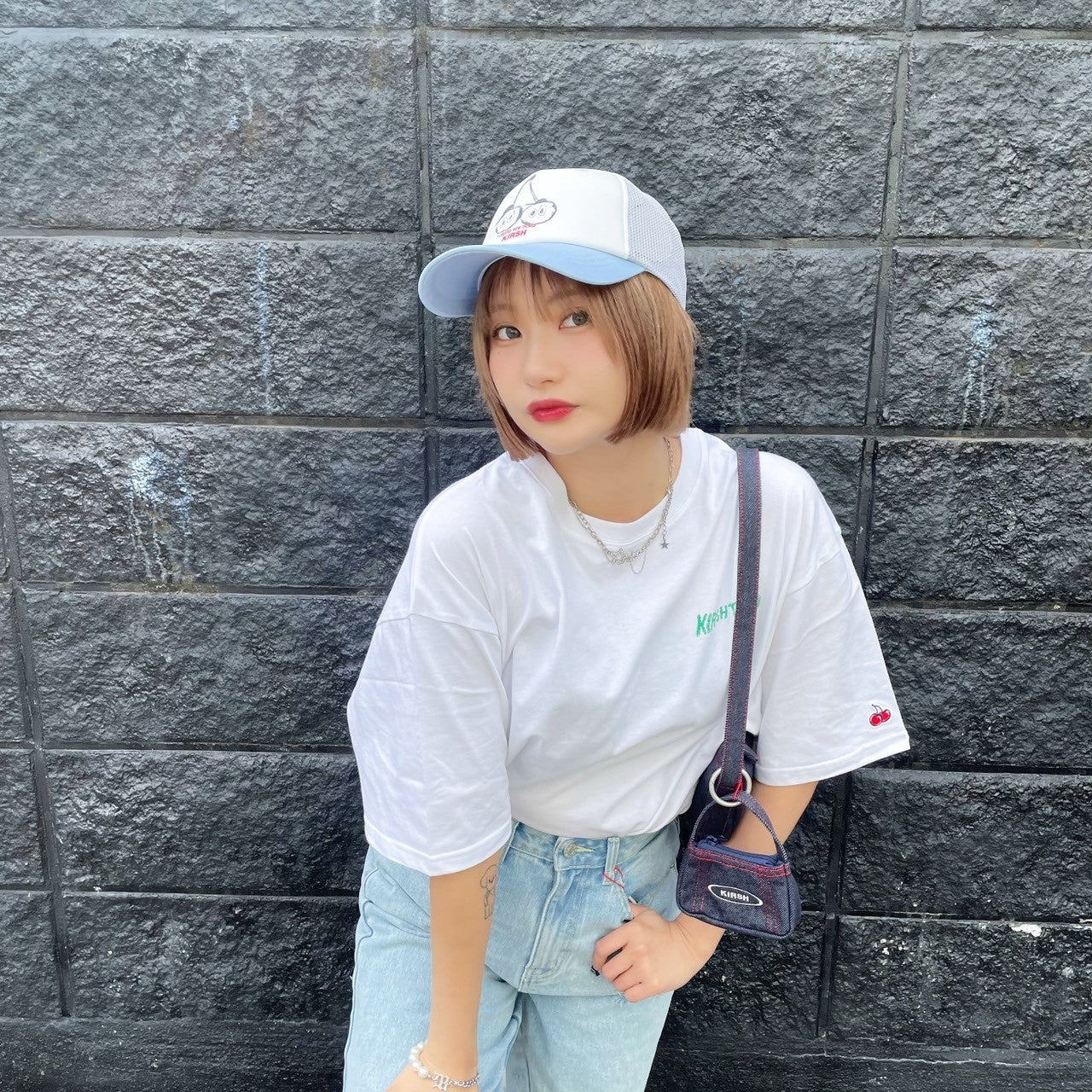 【日本限定】KIRSH X TOKYO ハンドロゴTシャツ【ホワイト】
