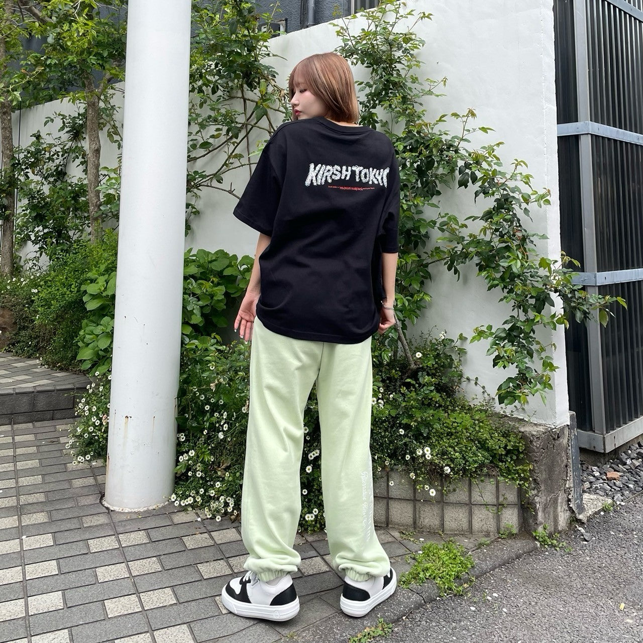 【日本限定】KIRSH X TOKYO ハンドロゴTシャツ【ブラック】