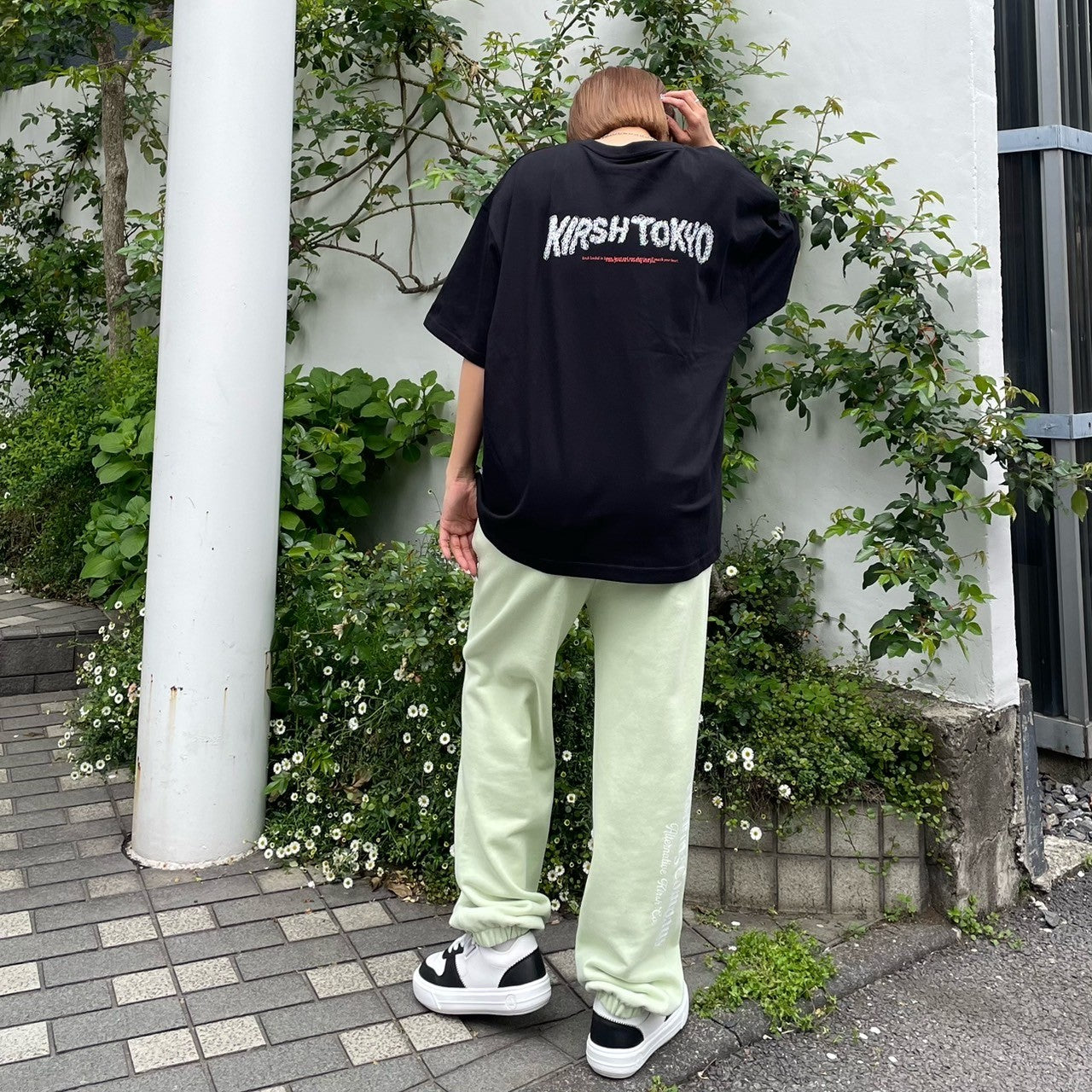 【日本限定】KIRSH X TOKYO ハンドロゴTシャツ【ブラック】