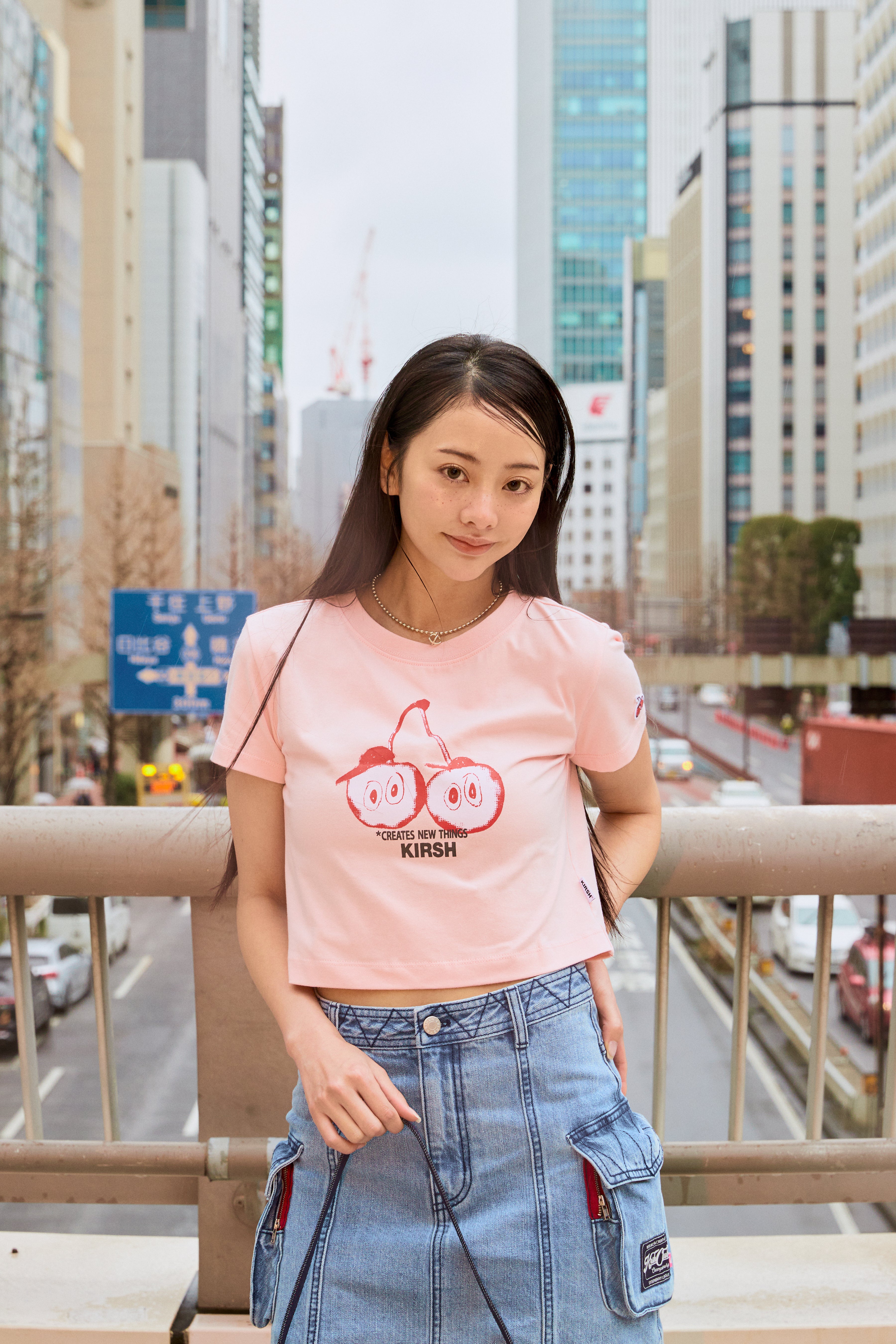 【日本限定】KIRSH X TOKYO ビックチェリークロップTシャツ【サーモン】