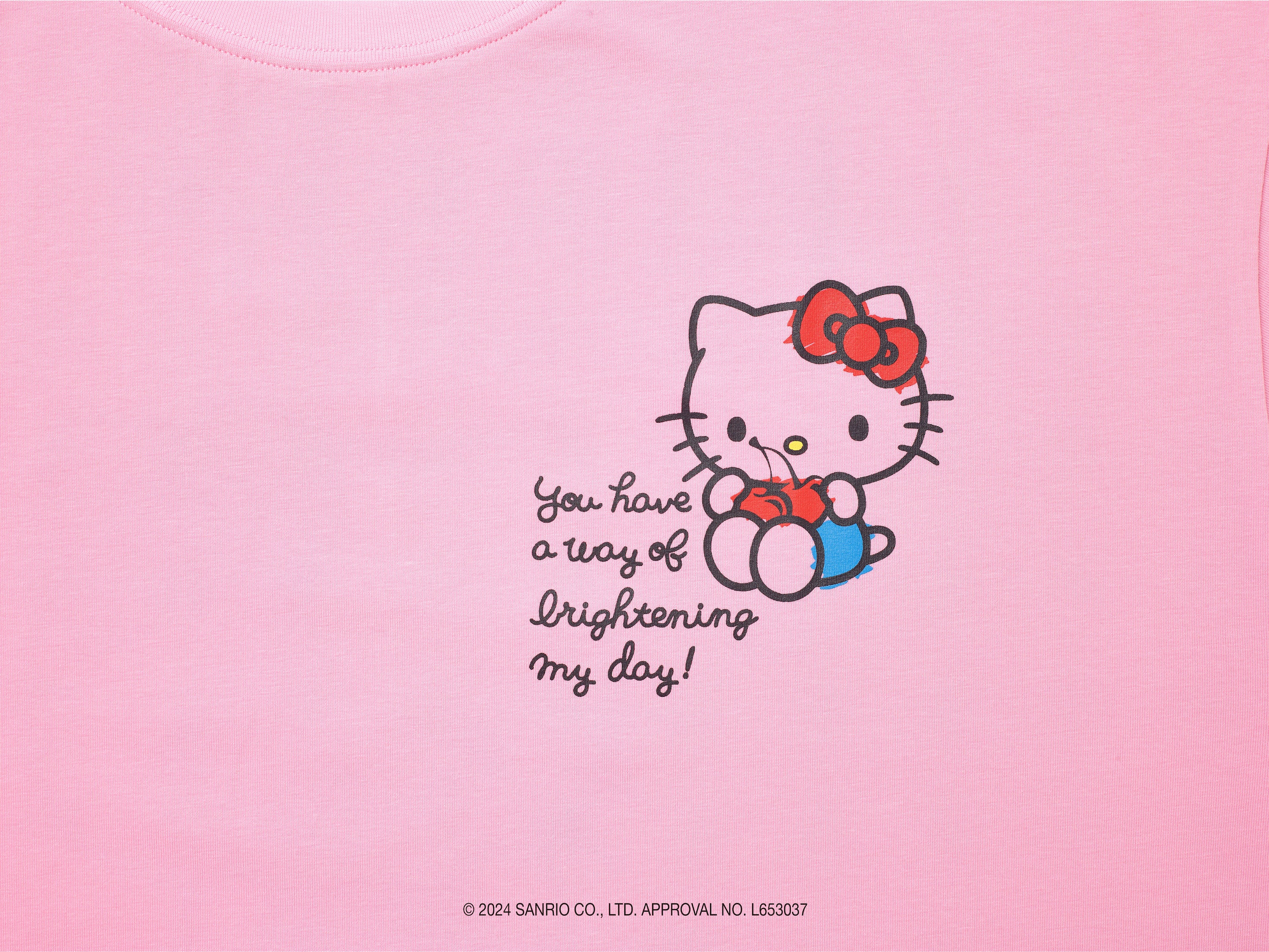 【KIRSH X HELLO KITTY】バックプリンティングTシャツ【ピンク】