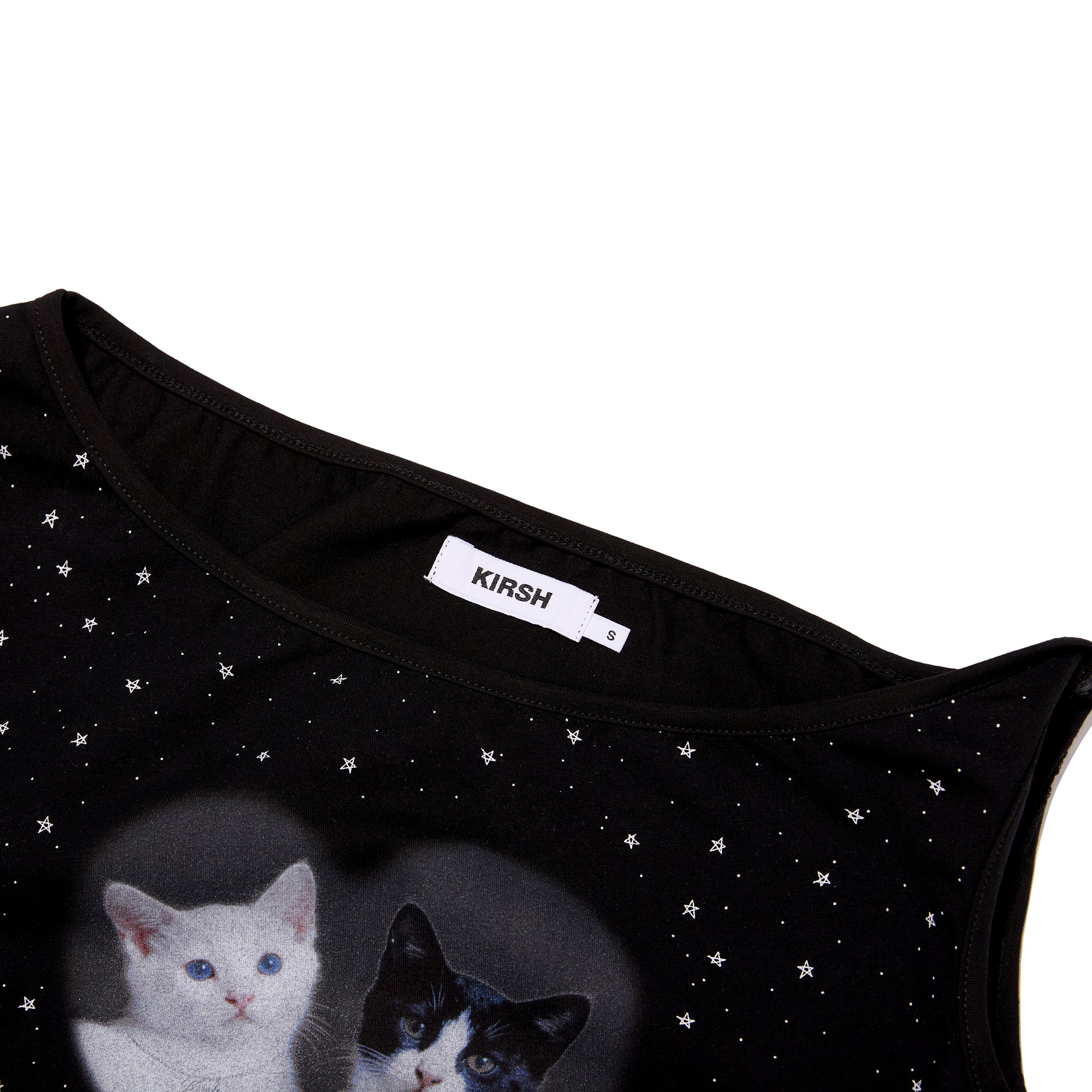 ハーフオフショルダーオールオーバープリントTシャツ【ブラック】