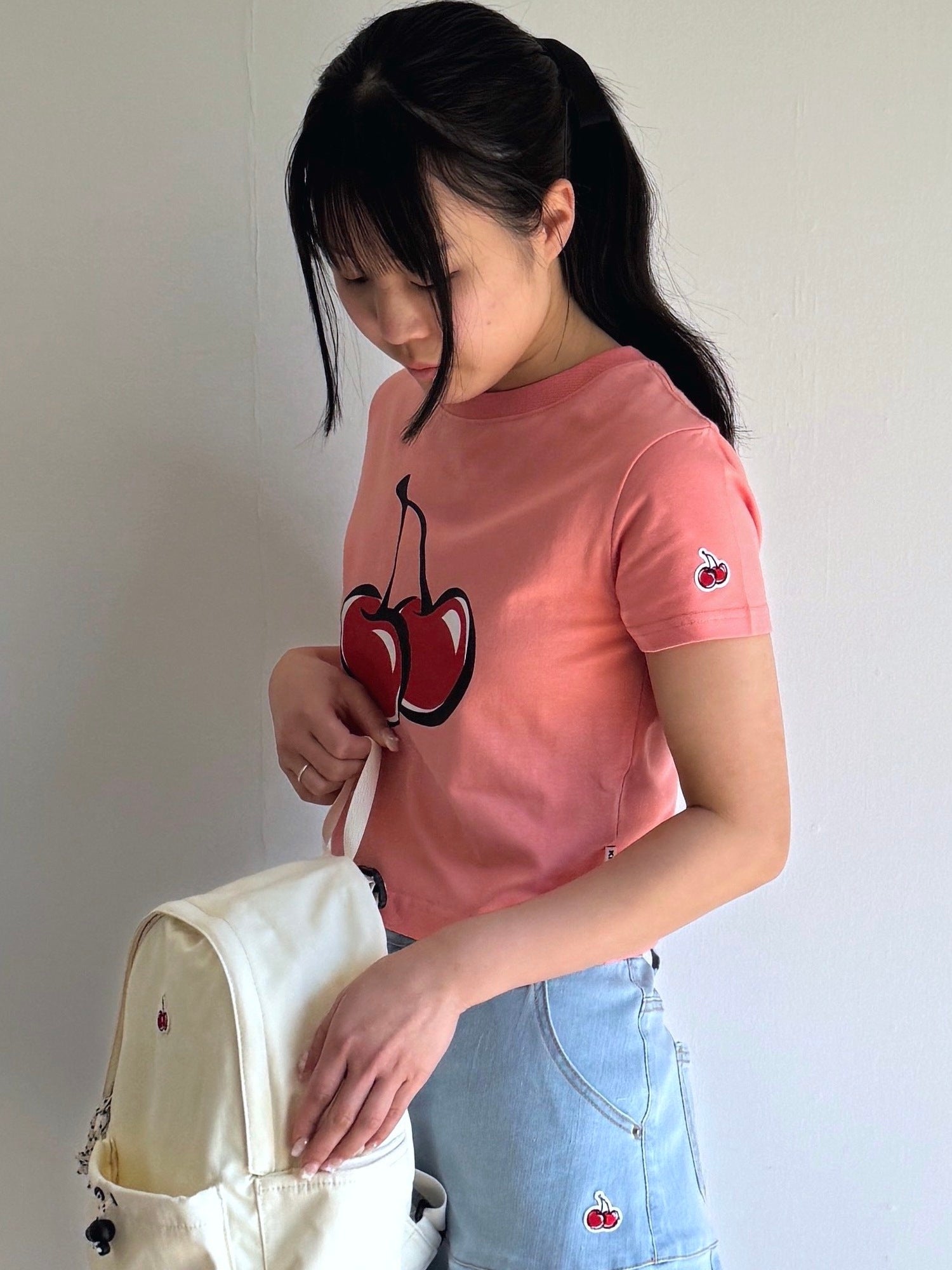 【Big Cherry Tokyo Collection】シグネチャービックチェリークロップTシャツ【ライトオレンジ】
