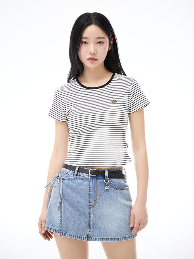 スモールチェリースリムフィットストライプ Tシャツ【ホワイト】